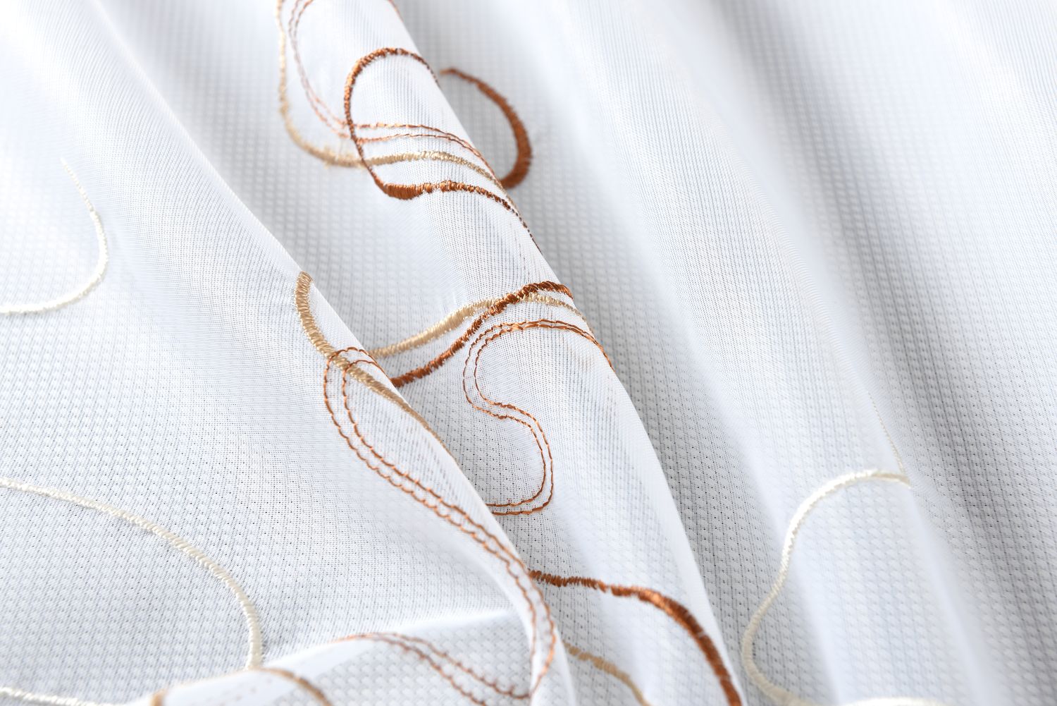 WELLE Stickerei Gardinen Set 4 Tlg. Raffhalter Tunneldurchzug Gardinenband für Gardinenschienen 112231 Gardinen Set WELLE_Stickerei_Gardinen_Set_4_Tlg._Raffhalter_Tunneldurchzug_Gardinenband_fur_Gardinenschienen_112231_-_Gardinenbox.de_-_-3695878 | Gardinenbox.de