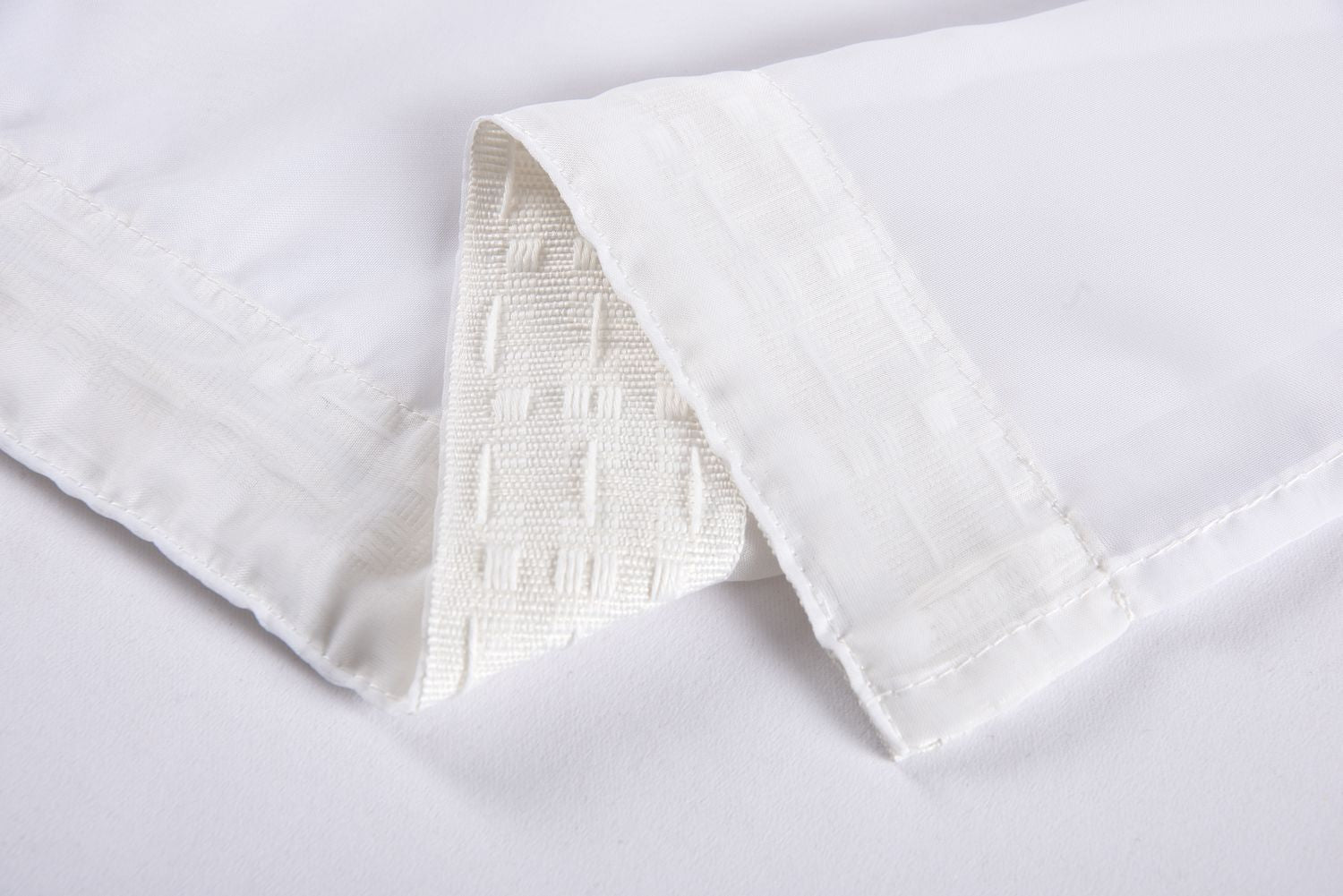 WELLE Stickerei Gardinen Set 4 Tlg. Raffhalter Tunneldurchzug Gardinenband für Gardinenschienen 112231 Gardinen Set WELLE_Stickerei_Gardinen_Set_4_Tlg._Raffhalter_Tunneldurchzug_Gardinenband_fur_Gardinenschienen_112231_-_Gardinenbox.de_-_-3695888 | Gardinenbox.de