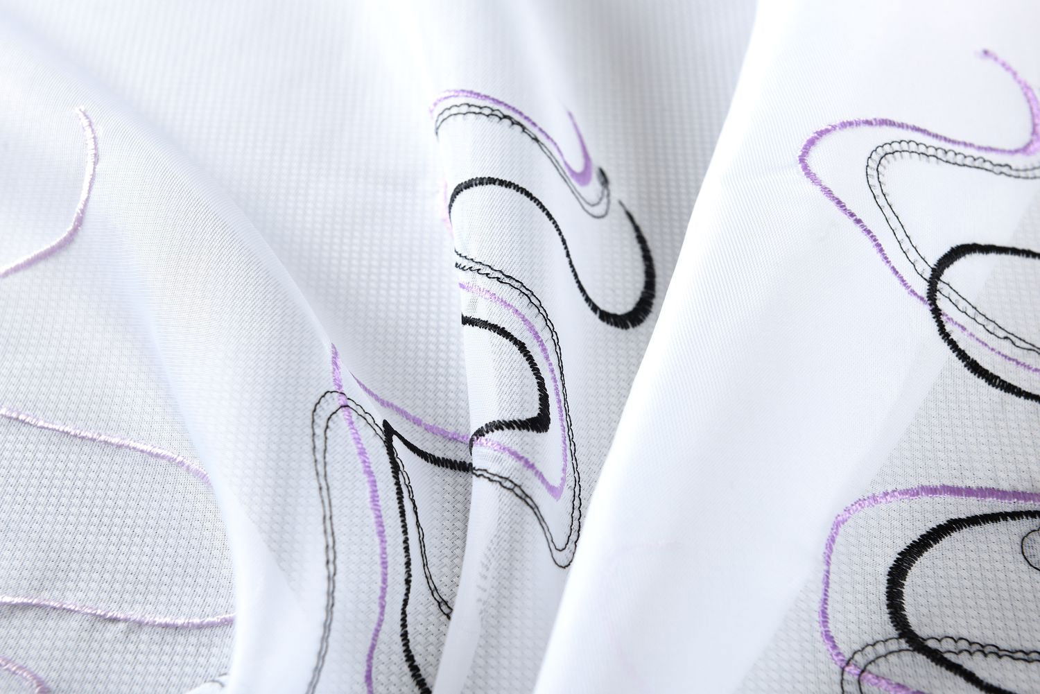 WELLE Stickerei Gardinen Set 4 Tlg. Raffhalter Tunneldurchzug Gardinenband für Gardinenschienen 112231 Gardinen Set WELLE_Stickerei_Gardinen_Set_4_Tlg._Raffhalter_Tunneldurchzug_Gardinenband_fur_Gardinenschienen_112231_-_Gardinenbox.de_-_-3695907 | Gardinenbox.de