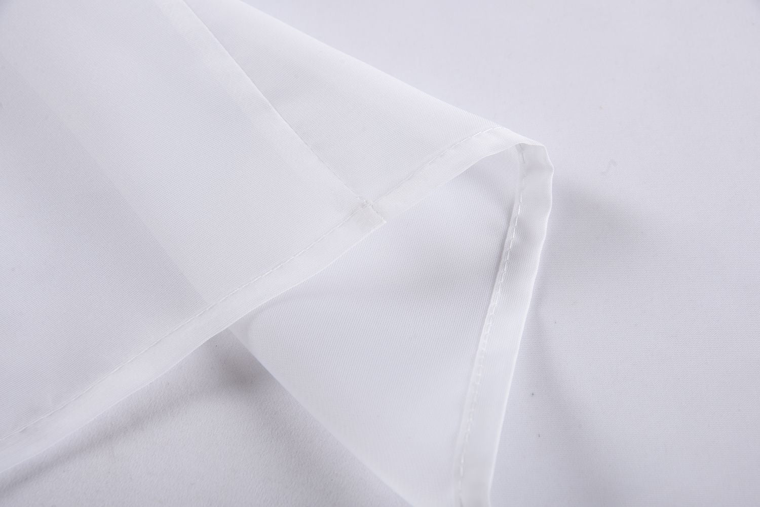 WELLE Stickerei Gardinen Set 4 Tlg. Raffhalter Tunneldurchzug Gardinenband für Gardinenschienen 112231 Gardinen Set WELLE_Stickerei_Gardinen_Set_4_Tlg._Raffhalter_Tunneldurchzug_Gardinenband_fur_Gardinenschienen_112231_-_Gardinenbox.de_-_-3695947 | Gardinenbox.de