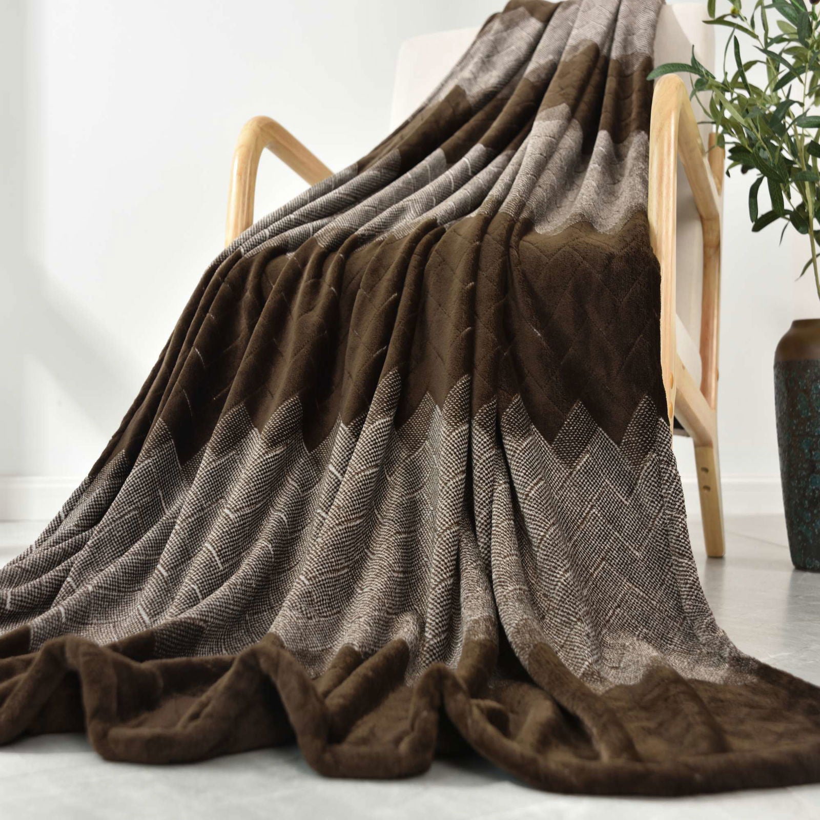 Decke Plüschdecke Überwurf »Toronto« 230gr./m² Polyester Superweich Kuschelig 2023800 Braun Plüschdecke Wolldecke_Pluschdecke_Toronto_230gr.-m_Polyester_Superweich_Kuschelig_2023800_-_Gardinenbox.de_-_-3695997 | Gardinenbox.de