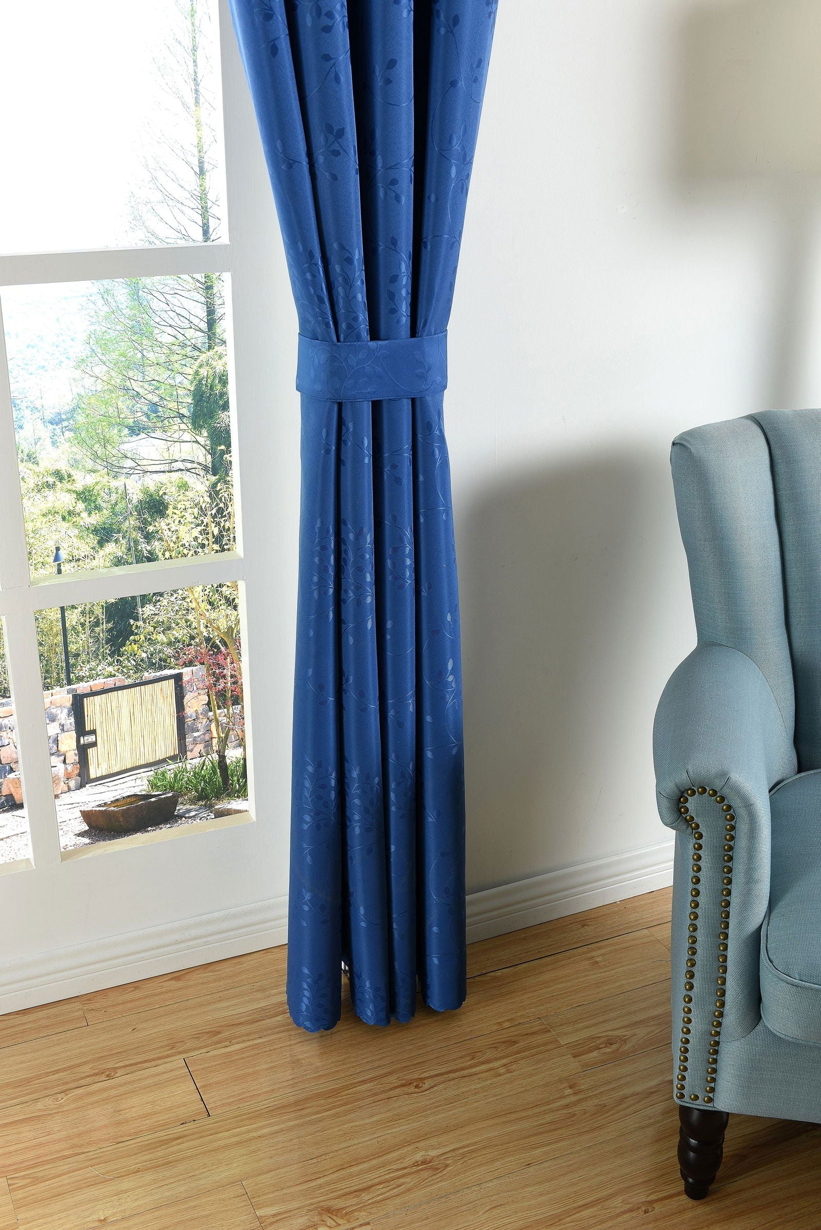 Yasmin Damast Gardinen Set, 5 Teile, eingenähtes Kräuselband bewährte Jacquard Qualität, blickdicht 20107 Vorhang Set Yasmin_Damast_Gardinen_Set_5_Teile_eingenahtes_Krauselband_bewahrte_Jacquard_Qualitat_blickdicht_20107_-_Gardinenbox.de_-_-3696040 | Gardinenbox.de