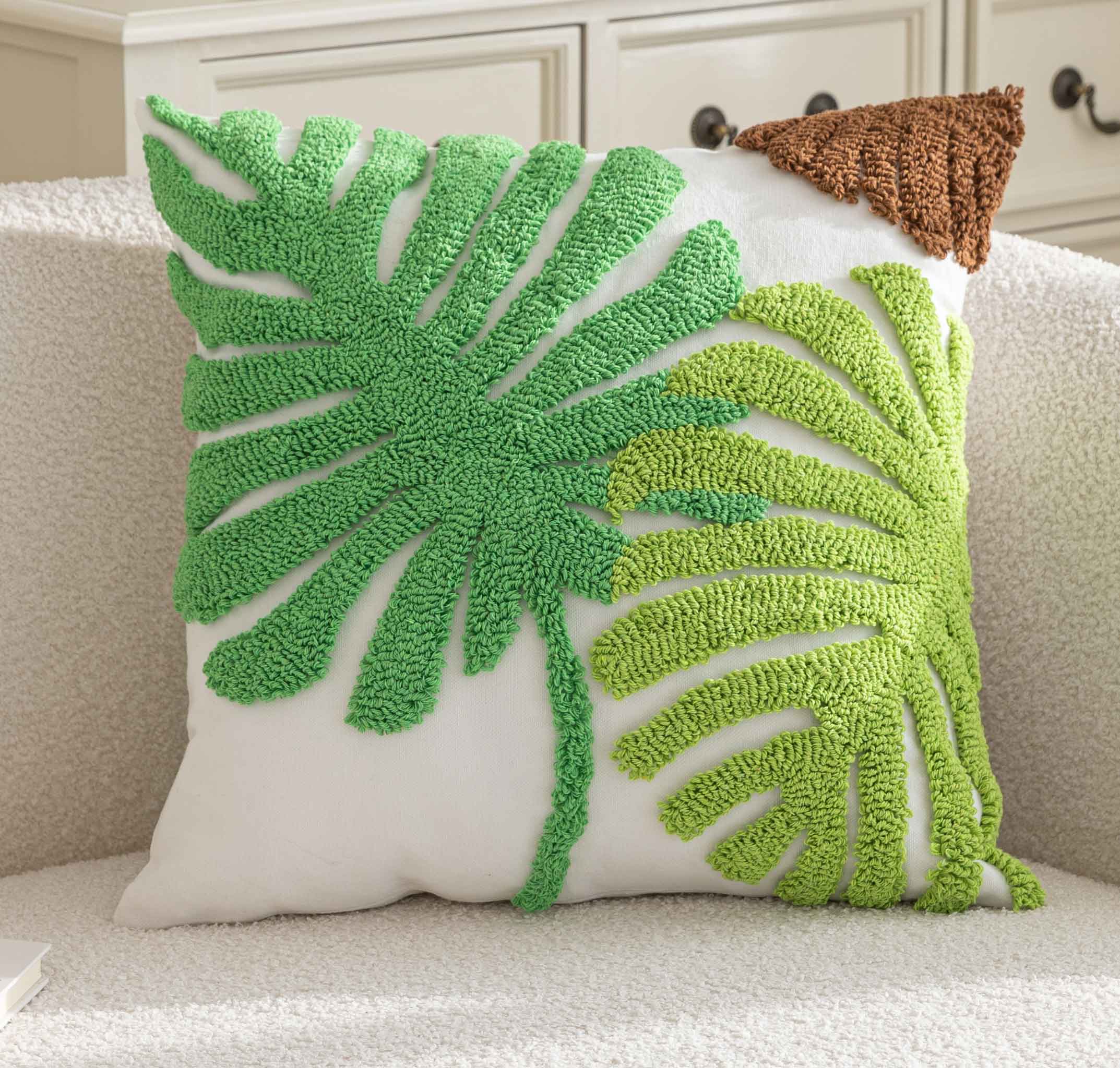 Kissenhülle »Cottbus« LxB 45x45 cm Grün Frottee-Stickerei 100% Baumwolle Monstera Blattmuster hochwertiger Leinenstoff 202490K Kissenhülle 202490Kgruen | Gardinenbox.de