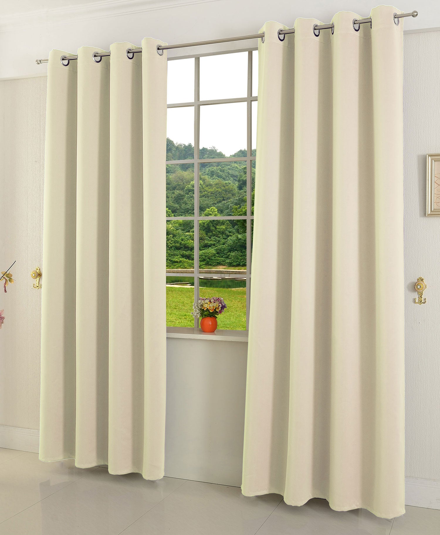 Verdunkelungsvorhang Ösen matt uni Farben blickdicht Blackout 20600 Angora 245x135 (HxB) Vorhang 20600angora | Gardinenbox.de