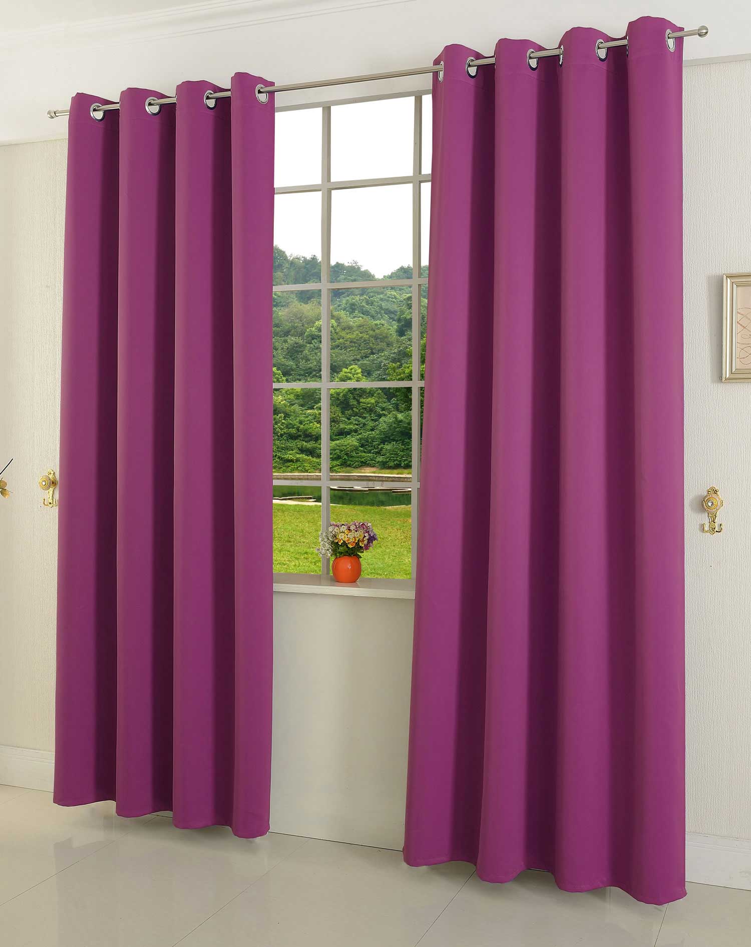 Verdunkelungsvorhang Ösen matt uni Farben blickdicht Blackout 20600 Himbeere 175x135 (HxB) Vorhang 20600himbeere-175 | Gardinenbox.de