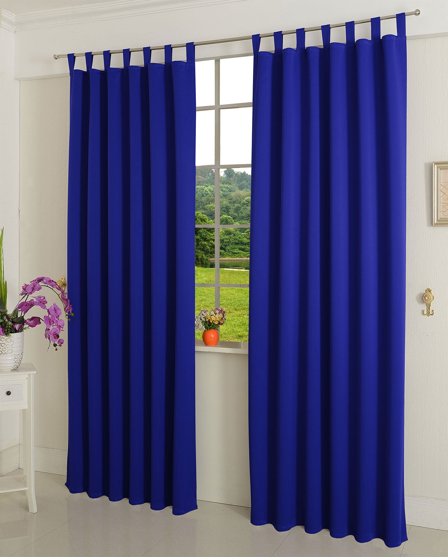 Verdunkelungsvorhag mit Schlaufen matt uni Farben aus weichfallenden blickdichten Stoff blickdicht Blackout 20610 Royalblau 245x135 (HxB) Vorhang 20610royalblau | Gardinenbox.de