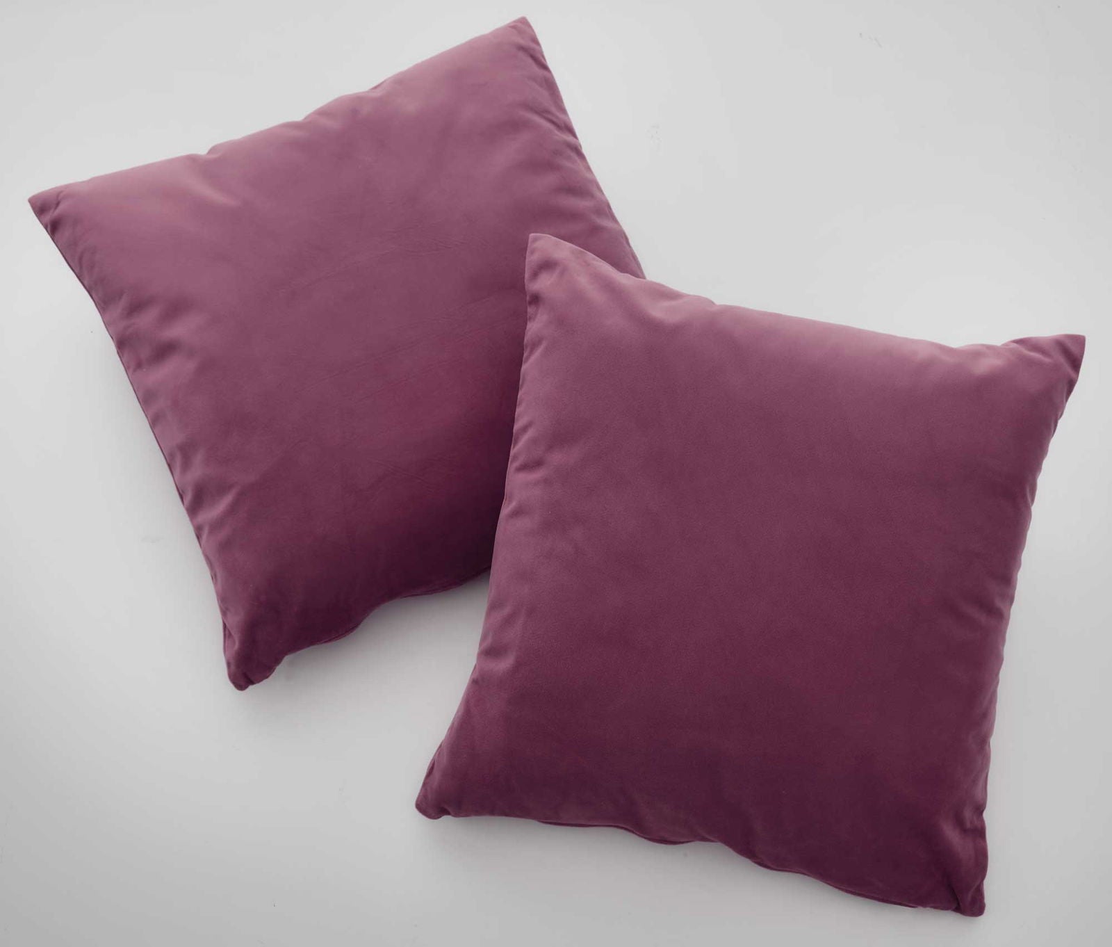 2er Set Sofakissen mit Füllung »Milano« Dekokissen mit Komfort-Samt-Bezug und Reißverschluß mit Füllkissen Extra Weich Couchkissen 203572-2 Altrosa Kissen mit Füllung 2er_Set_Sofakissen_mit_Fullung_Milano_Dekokissen_mit_Komfort-Samt-Bezug_und_Reissverschluss_mit_Fullkissen_Extra_Weich_Couchkissen_203572-2_-_Gardinenbox.de_-_-3673210 | Gardinenbox.de