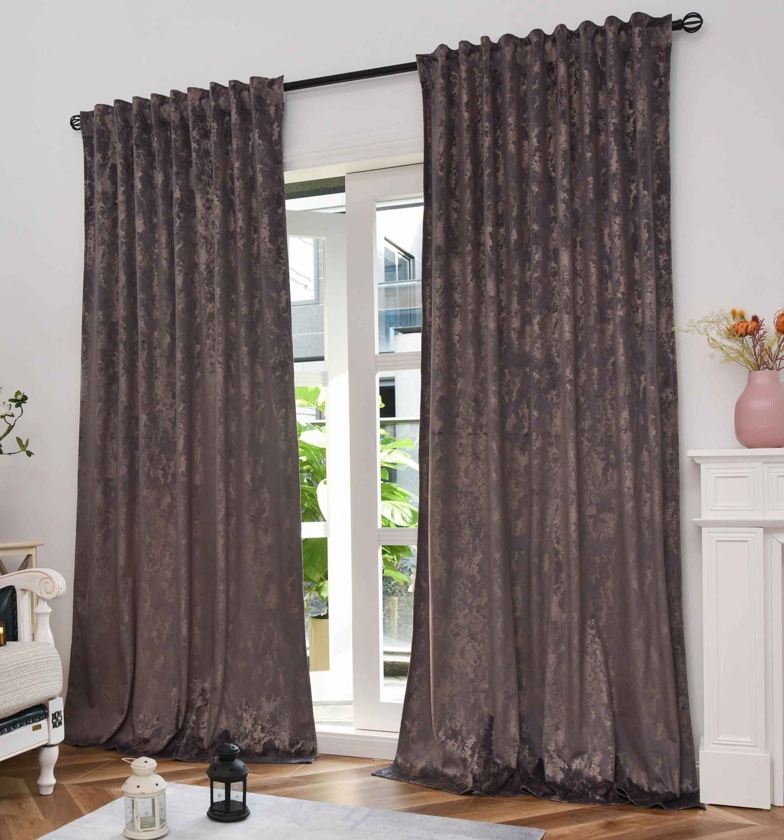 2er Set Vorhänge Samt Damast »MILANO STAR« Vorhang mit Foliendruck und Multiband Aufhängung: Königlicher Luxus für Ihr Zuhause 2023300-2 Grau Rosegold Vorhang Set 2er_Set_Vorhange_Samt_Damast_MILANO_STAR_Vorhang_mit_Foliendruck_und_Multiband_Aufhangung_Koniglicher_Luxus_fur_Ihr_Zuhause_2023300-2_-_Gardinenbox.de_-_-3674245 | Gardinenbox.de