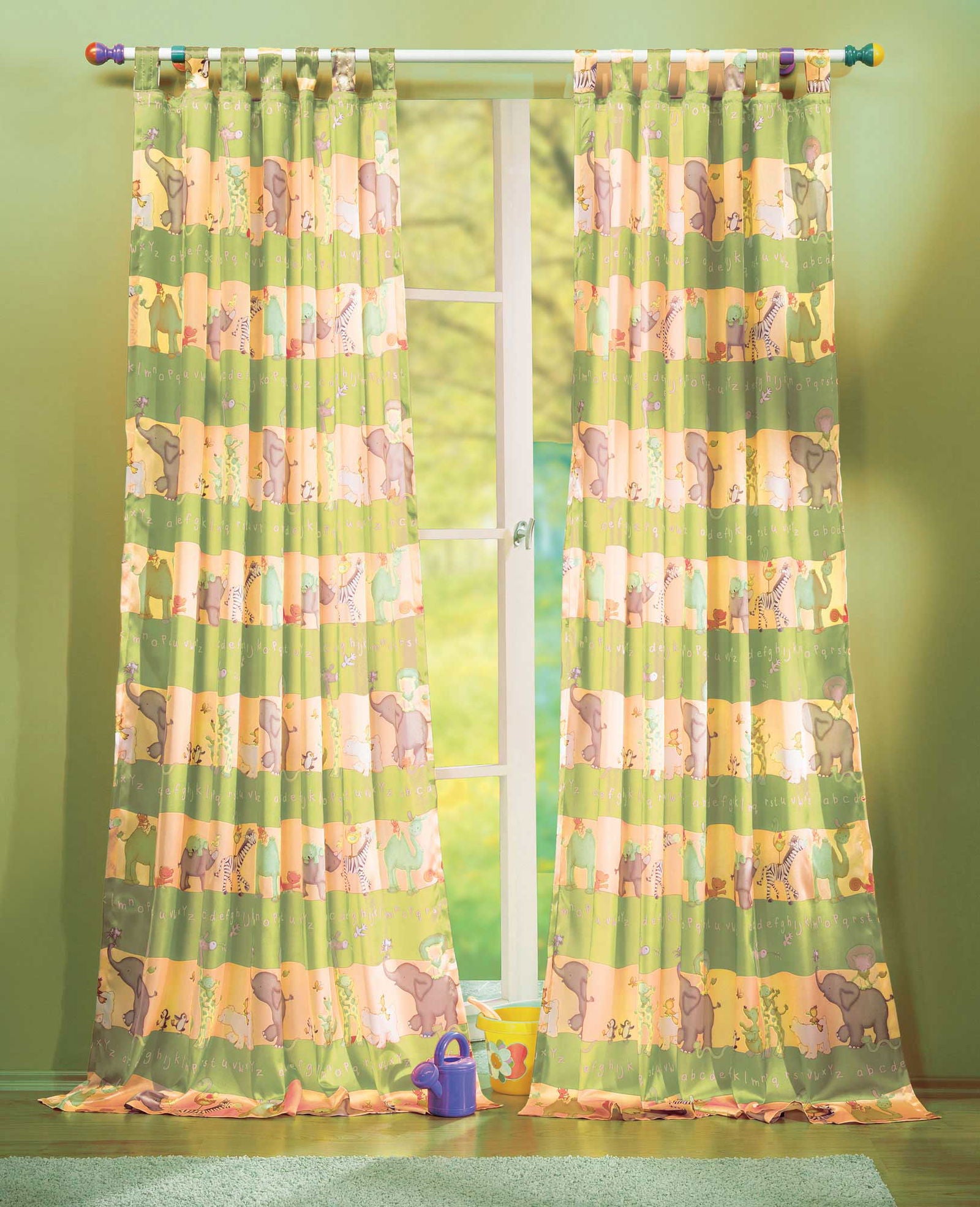 Kindergardinen mit süßen Tieren, Set besteht aus 2 Schlaufenschals und 2 Raffhalter 60010 Grün Gardinenschal Kindergardinen_mit_sussen_Tieren_Set_besteht_aus_2_Schlaufenschals_und_2_Raffhalter_60010_-_Gardinenbox.de_-_-3685703 | Gardinenbox.de