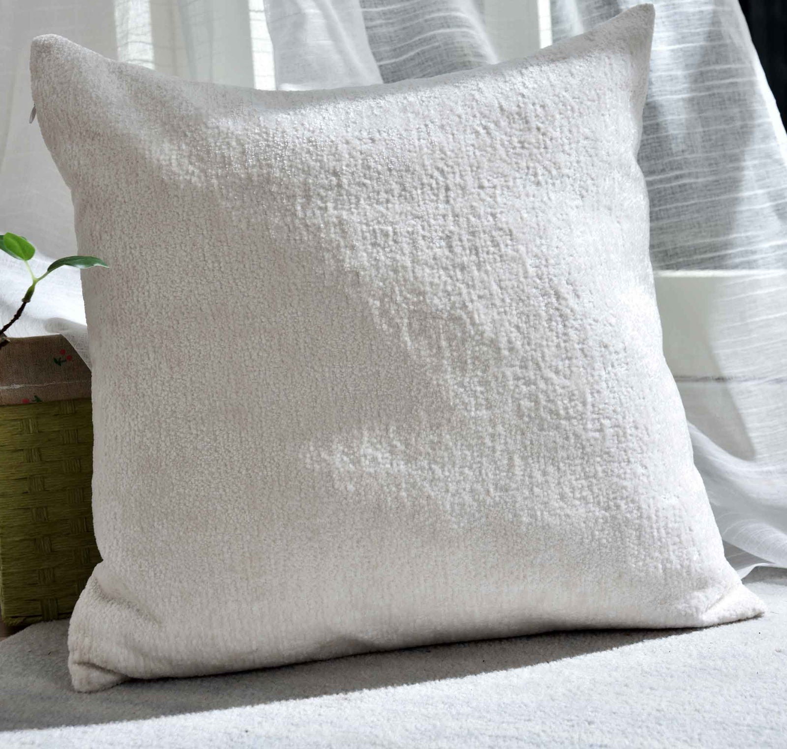 Kissen mit Füllung Chinelle »Nürnberg« weich strapazierfähig elegant 202420K Natur Kissen mit Füllung Kissen_mit_Fullung_Chinelle_Nurnberg_weich_und_strapazierfahig_202420K_-_Gardinenbox.de_-_-3686096 | Gardinenbox.de