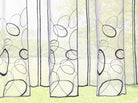 Scheibengardine Stickerei Transparent Stangenduchzug Schlaufen Bitrogardine Küchenfenster Sichtschutz 10000328 Scheibengardine Scheibengardine_Stickerei_Transparent_Stangenduchzug_Schlaufen_Bitrogardine_Kuchenfenster_Sichtschutz_10000328_-_Gardinenbox.de_-_-3689083 | Gardinenbox.de