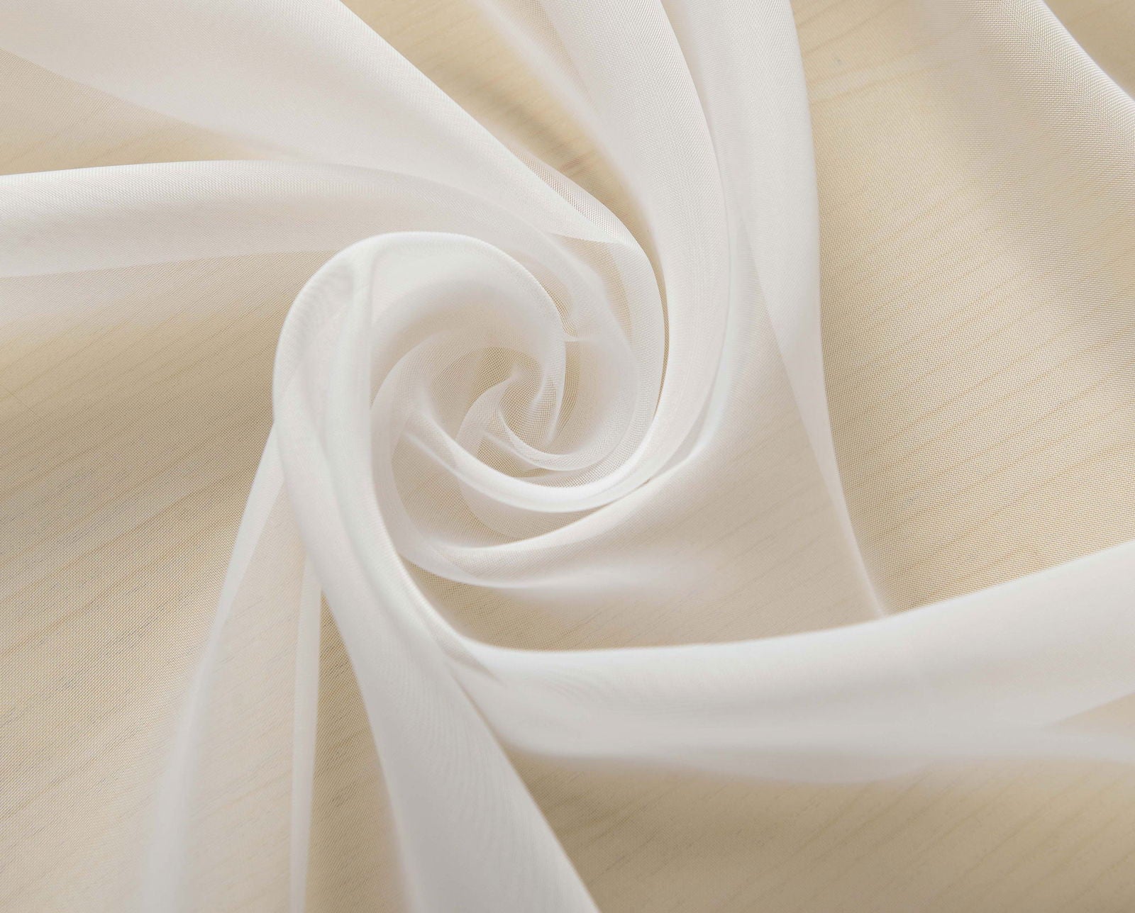 Stoff Meterware Voile, transparent aus Polyester 61050 Weiß, Stoffbreite 295 cm Meterware Stoff_Meterware_Voile_transparent_aus_Polyester_61050_-_Gardinenbox.de_-_-3691291 | Gardinenbox.de