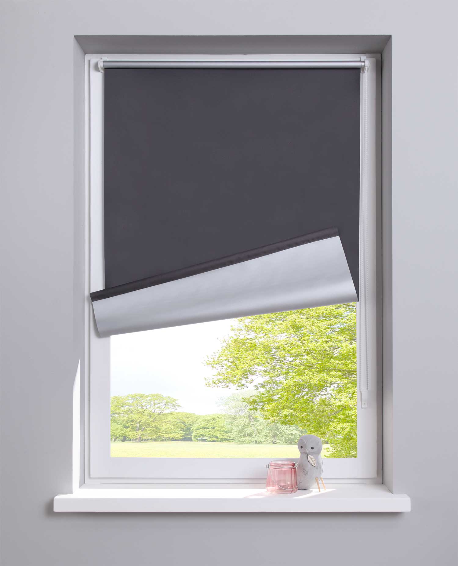Thermo Seitenzugrollo Klemmfix Kettenzug Rollo Easyfix mit Thermobeschichtung energie sparend 62400 Grau 70x150 Rollos Thermo_Seitenzugrollo_Klemmfix_Kettenzug_Rollo_Easyfix_mit_Thermobeschichtung_energie_sparend_62400_-_Gardinenbox.de_-_-3692227 | Gardinenbox.de
